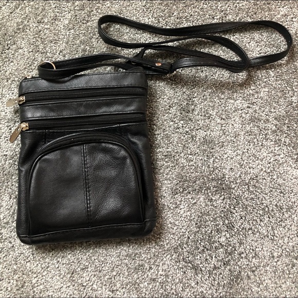 black thrifted multi zip cross body bag - Picture 1 of 3